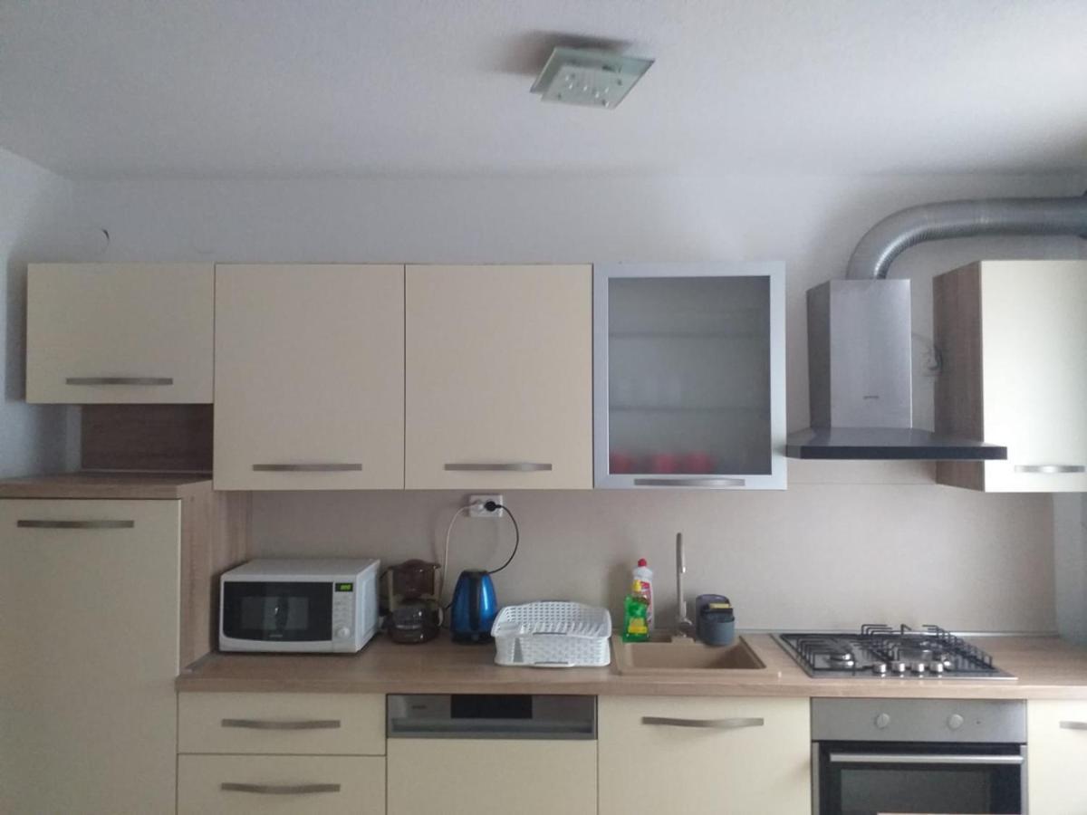 Apartment Sanja Smoljanac Εξωτερικό φωτογραφία